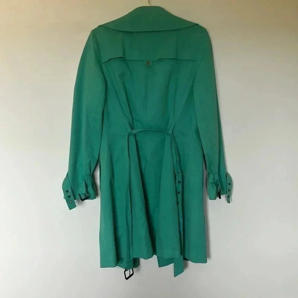 Avant Première Galeries Lafayette green trench coat  jacket with belt - Picture 5 of 5